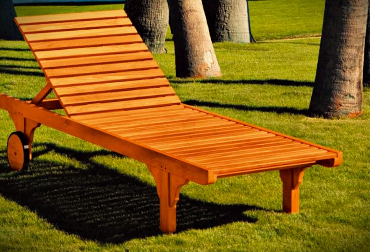 Outdoor Lounge Chairs 1