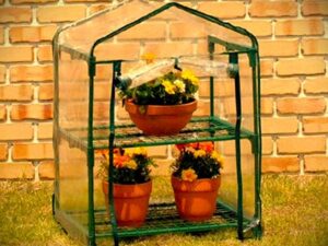 Small and Portable Plastic Greenhouse